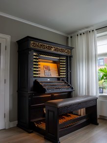 Exclusief Hauptwerk orgel, Kabinet
